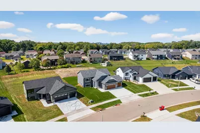 251 Stonelake Drive SE, Rochester, MN 55904 - Photo 29