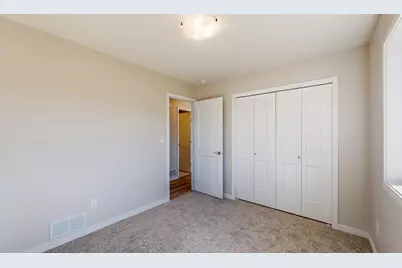 251 Stonelake Drive SE, Rochester, MN 55904 - Photo 17