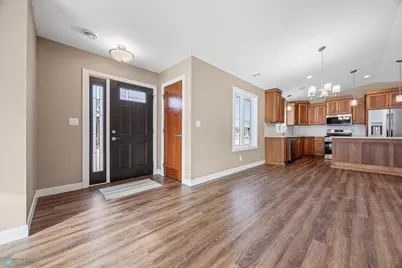 2332 30th Avenue S, Fargo, ND 58104 - Photo 5