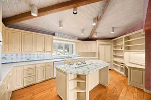 1065 Edgewood Hills Rd, Orono, MN 55391 - Photo 15