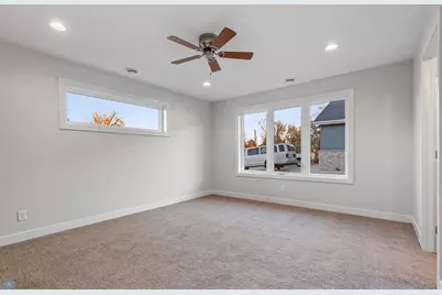 2330 30 Avenue S, Fargo, ND 58104 - Photo 17