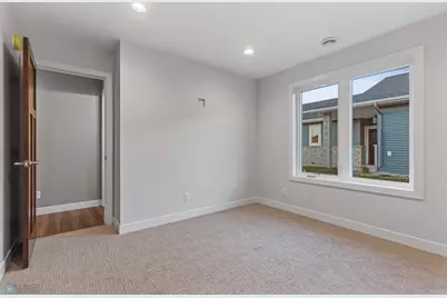 2330 30 Avenue S, Fargo, ND 58104 - Photo 25