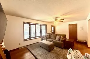 707 Hokah Street N, Caledonia, MN 55921 - Photo 5