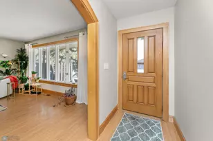 2517 W Country Club Dr S, Fargo,  58103 - Photo 13