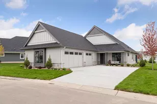 126 Spring Farm Rd, North Oaks, MN 55127 - Photo 1