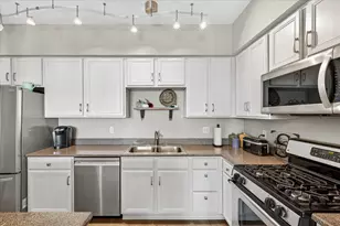 500 E Grant St, Minneapolis, MN 55404 - Photo 13