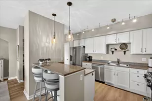 500 E Grant St, Minneapolis, MN 55404 - Photo 9