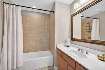 500 E Grant Street #907, Minneapolis, MN 55404 - Photo 25