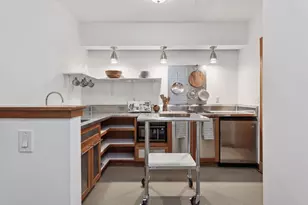 1204 Harmon Pl, Minneapolis, MN 55403 - Photo 9