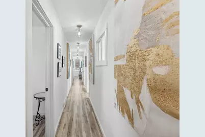 201 Townes Lane, Wayzata, MN 55391 - Photo 17