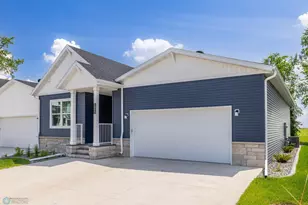 5893 41st St S, Fargo, ND 58104 - Photo 3