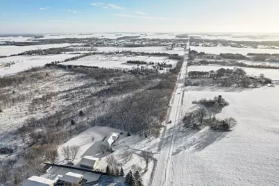 1314 130th Avenue, New Richmond, WI 54017 - Photo 7