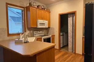 1816 Evergreen Pl NE, Owatonna, MN 55060 - Photo 9