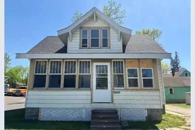 606 SE Litchfield Avenue, Willmar, MN 56201 - Photo 1