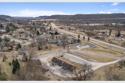 401 Rolling View Drive, Rollingstone, MN 55969 - Photo 29