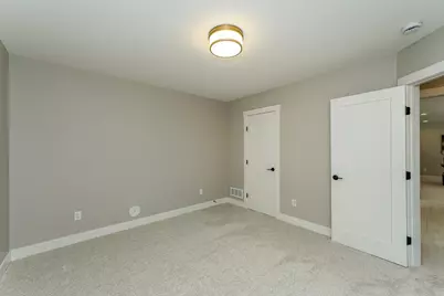 2656 Bentley Drive SW, Rochester, MN 55902 - Photo 45