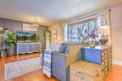 801 S Chandler Avenue, Litchfield, MN 55355 - Photo 9