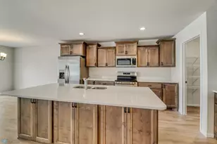 3515 18th St S, Moorhead, MN 56560 - Photo 9