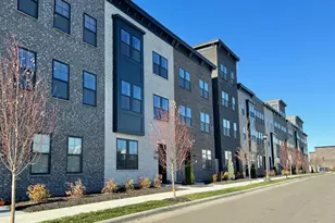 909 Mount Curve Blvd, Saint Paul, MN 55116 - Photo 1