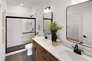 13731 Hollybrook Circle, Apple Valley, MN 55124 - Photo 23