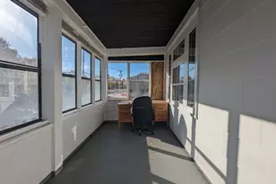 283 Front Ave, Saint Paul, MN 55117 - Photo 23