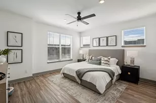 8871 Meridian Trl, Woodbury, MN 55125 - Photo 9