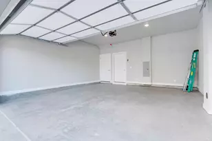 8871 Meridian Trl, Woodbury, MN 55125 - Photo 23