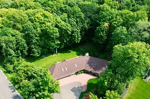 1000 Heritage Ln, Orono, MN 55391 - Photo 3