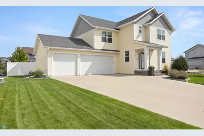 4726 41st Street S, Fargo, ND 58104 - Photo 1