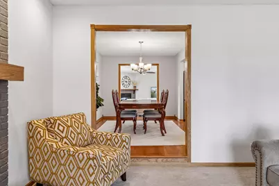 4015 Cottonwood Lane N, Plymouth, MN 55441 - Photo 9