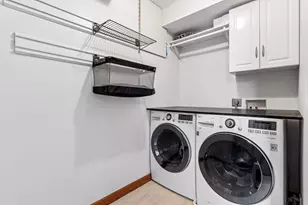 4015 Cottonwood Ln N, Plymouth, MN 55441 - Photo 39