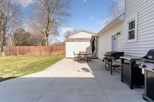 4015 Cottonwood Ln N, Plymouth, MN 55441 - Photo 47