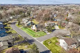 4015 Cottonwood Ln N, Plymouth, MN 55441 - Photo 53