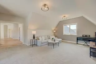 21 Cherrywood Cir, North Oaks, MN 55127 - Photo 29
