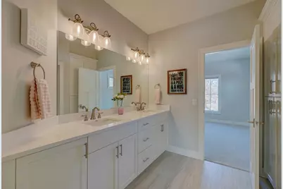 21 Cherrywood Circle, North Oaks, MN 55127 - Photo 47