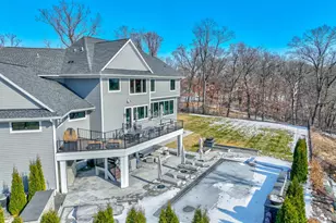 21 Cherrywood Cir, North Oaks, MN 55127 - Photo 51