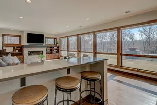 21 Cherrywood Cir, North Oaks, MN 55127 - Photo 35