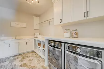 21 Cherrywood Circle, North Oaks, MN 55127 - Photo 25