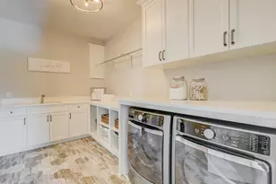 21 Cherrywood Cir, North Oaks, MN 55127 - Photo 27