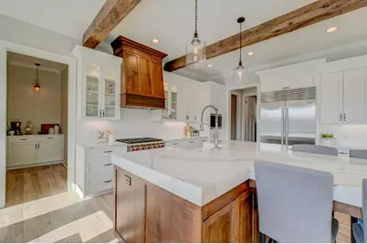 21 Cherrywood Circle, North Oaks, MN 55127 - Photo 13