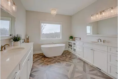 21 Cherrywood Circle, North Oaks, MN 55127 - Photo 23