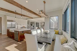 21 Cherrywood Cir, North Oaks, MN 55127 - Photo 19