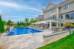 21 Cherrywood Cir, North Oaks, MN 55127 - Photo 5