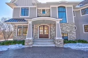 21 Cherrywood Cir, North Oaks, MN 55127 - Photo 13