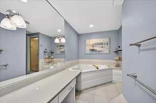 168 6th St E, Saint Paul, MN 55101 - Photo 31