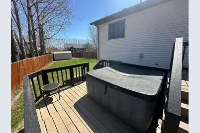 1509 Meadowlark Court, Thief River Falls, MN 56701 - Photo 5