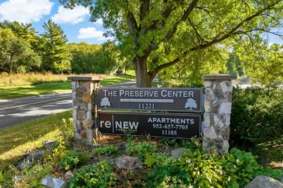 8928 Neill Lake Road #105, Eden Prairie, MN 55347 - Photo 11