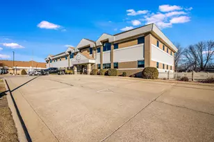 757 S State St, Fairmont, MN 56031 - Photo 1