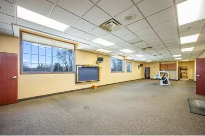 757 S State Street #Suite 7, Fairmont, MN 56031 - Photo 7