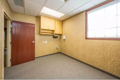 757 S State Street #Suite 3, Fairmont, MN 56031 - Photo 7